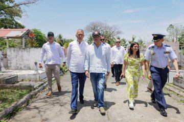 Gustavo Petro en Bocas del Toro en Panamá