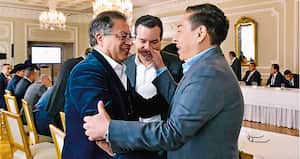 En menos de dos semanas, el gobernador Carlos Amaya decidirá si aspira o no a la presidencia.