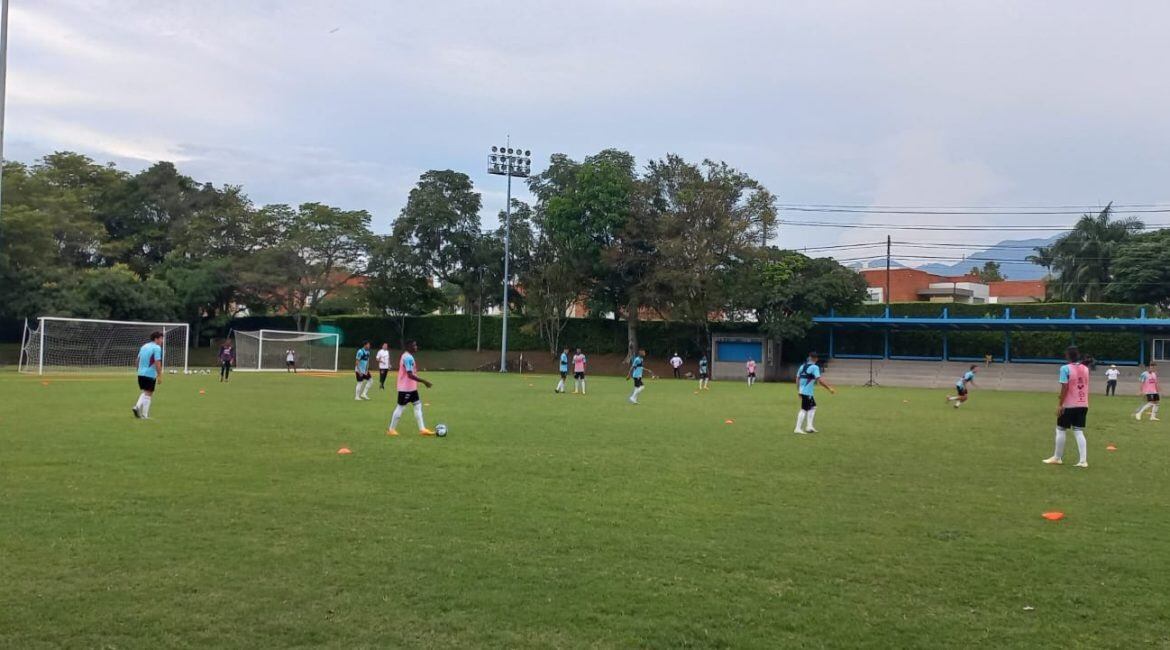 La Selección Colombia Sub 20 sigue sumando horas de entrenamiento, buscando la puesta a punto para la Copa Mundial de la FIFA Argentina 2023
