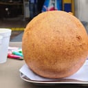 Es lugar en donde se hace el buñuelo más grande de Colombia