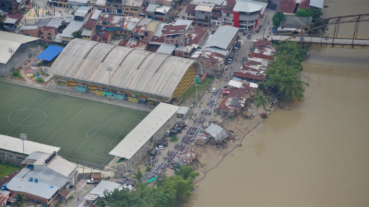 Más de 3.200 familias resultaron afectadas con el desbordamiento de varios ríos en el sur del departamento del Chocó