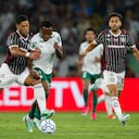 RIO DE JANEIRO, BRAZIL - OCTOBER 14: Hulk of Fluminense battles for possession with Jhon Arias of Palmeiras during the Copa CONMEBOL Libertadores semi-final first leg match between Fluminense and Palmeiras at Maracana Stadium on October 14, 2026 in Rio de Janeiro, Brazil. (Photo by Ruano Carneiro/Getty Images)