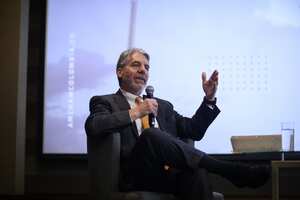 Kevin Whitaker, ex embajador de Estados Unidos en Colombia