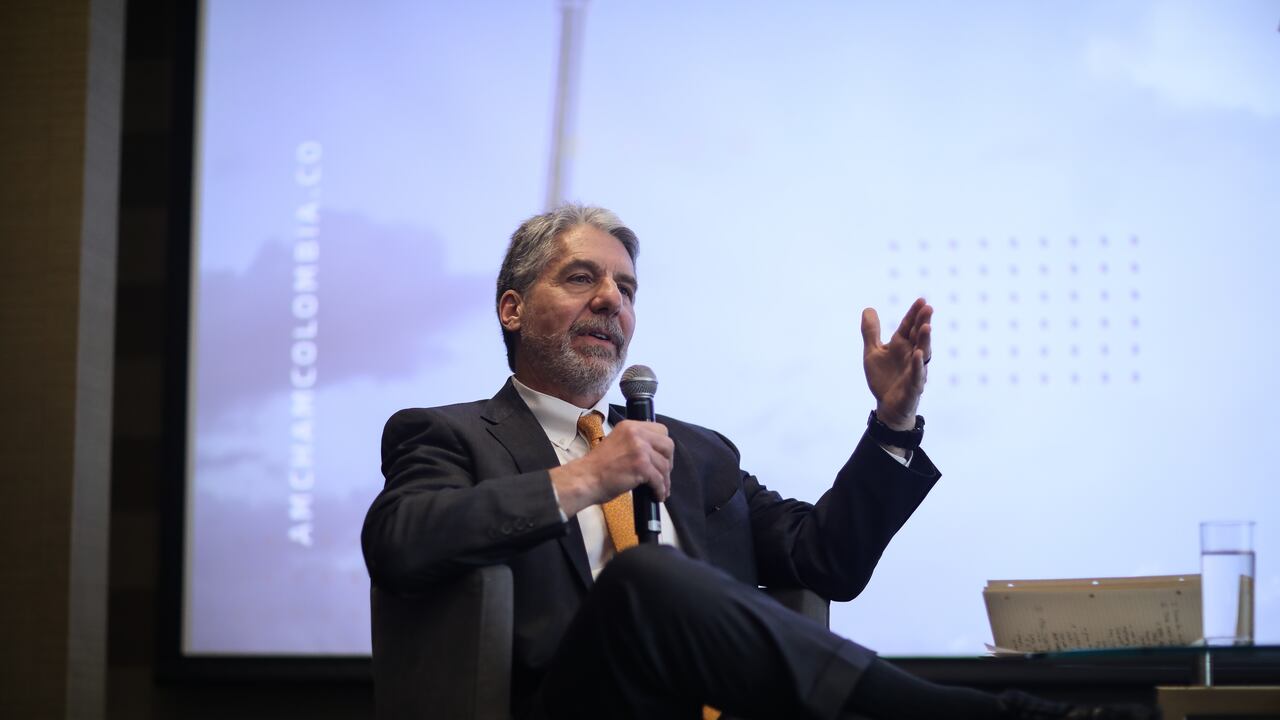 Kevin Whitaker, ex embajador de Estados Unidos en Colombia