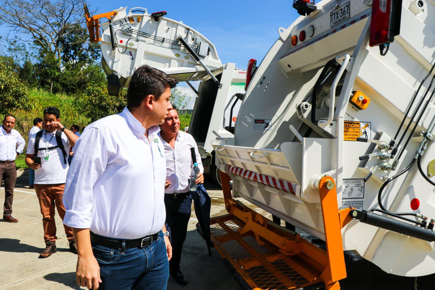 Los nuevos compactadores tienen una capacidad entre 16 y 20 toneladas.