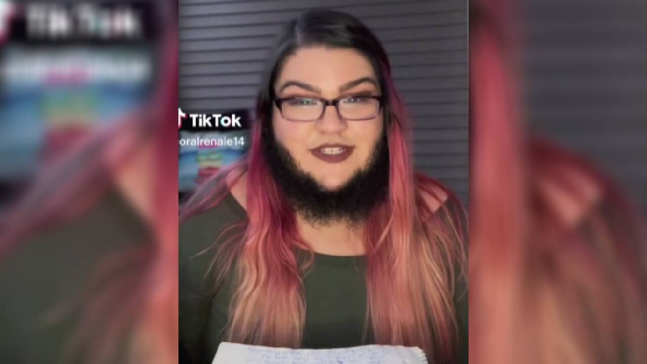 La mujer dejó de depilar su barba hace un año.