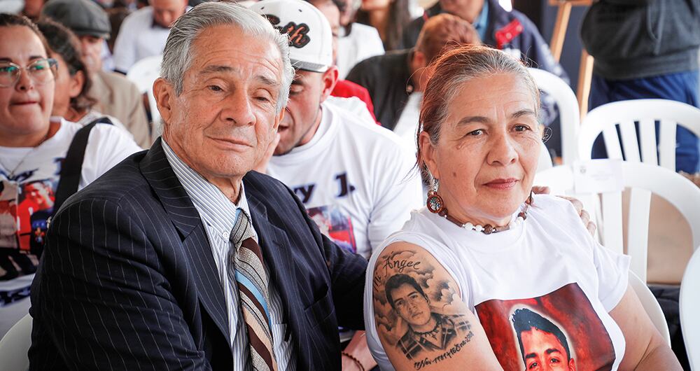 Familias que  perdieron a sus hijos.