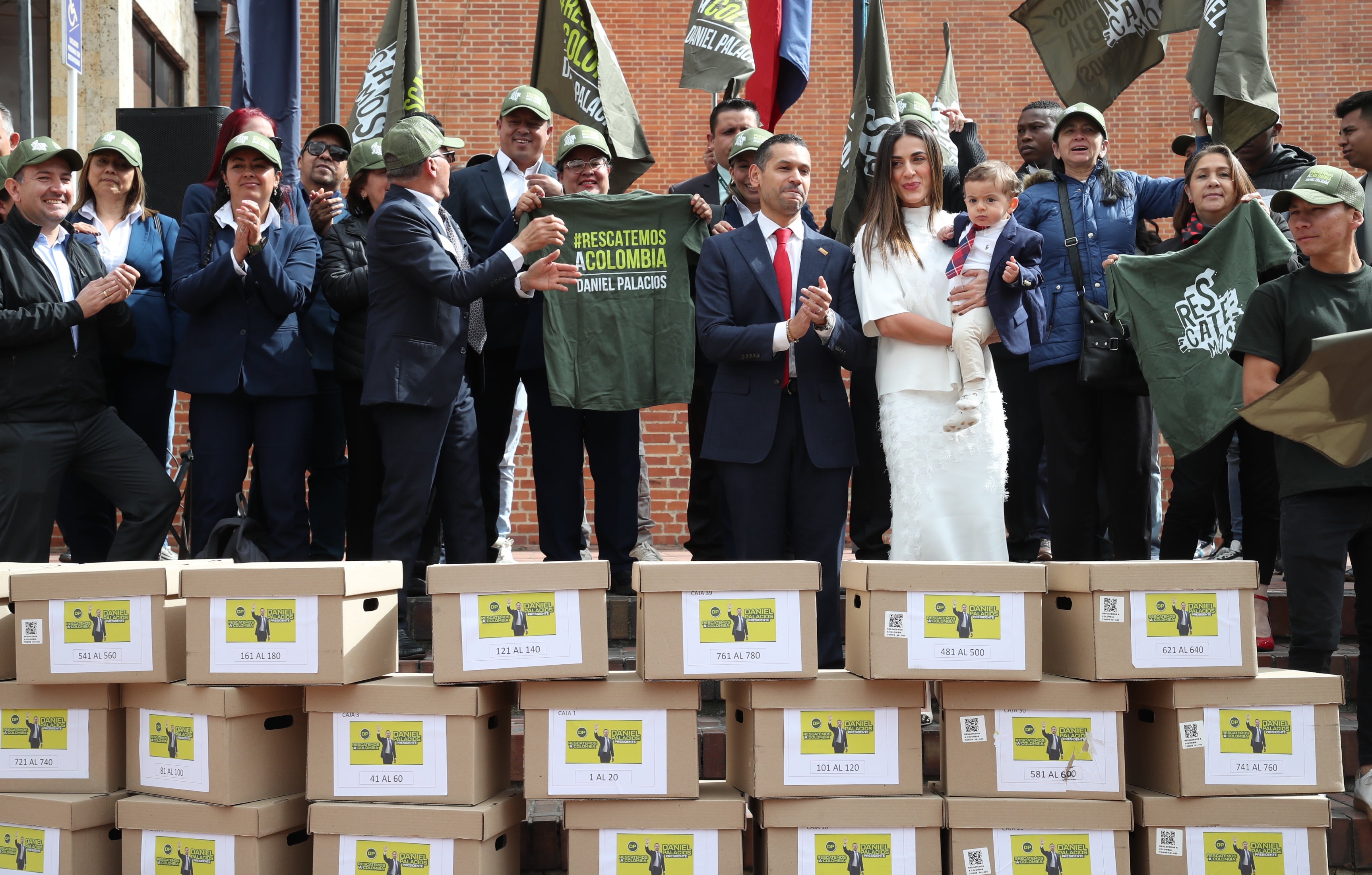 Inscripción de firmas del precandidato a la Presidencia, Daniel Palacios