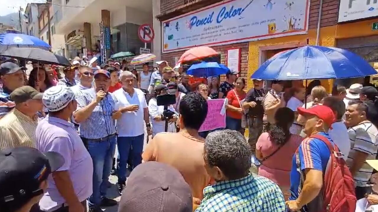 Pésima calidad del agua en Cáqueza desata protestas: “no tenemos ni para cepillarnos los dientes”