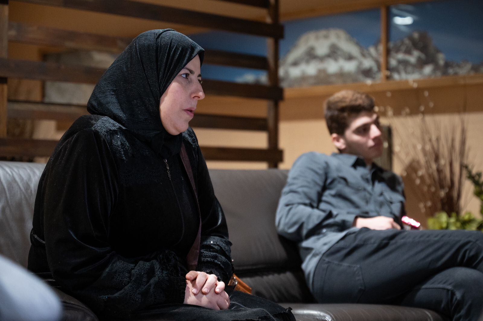 La mujer llegó junto a su familia en el transcurso de este viernes.