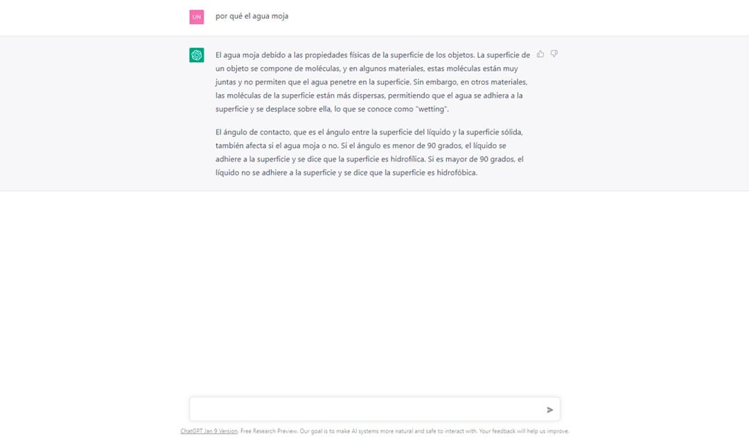 Chat GTP, es un chatbot que cuenta con una inteligencia artificial capaz de resolver diferentes dudas de los usuarios.