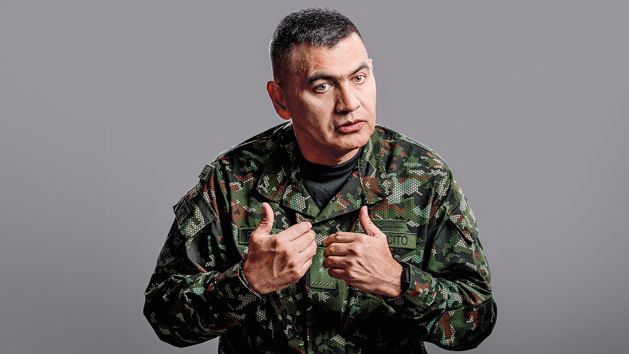 Archivan indagación contra el general Jhon Jairo Rojas.