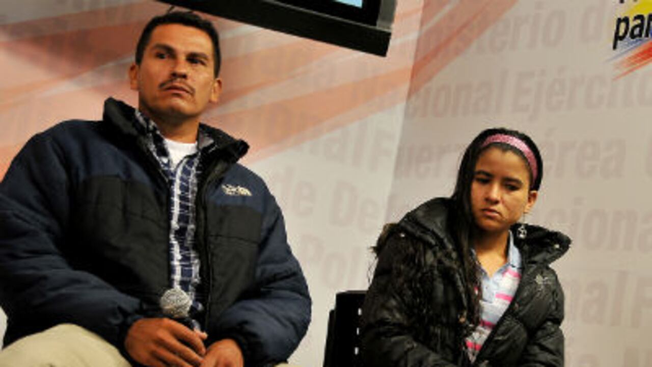 Alias ‘Gonzalo góndola’, cabecilla del frente ‘Abelardo Forero’ de las FARC, se entregó junto con su compañera sentimental.