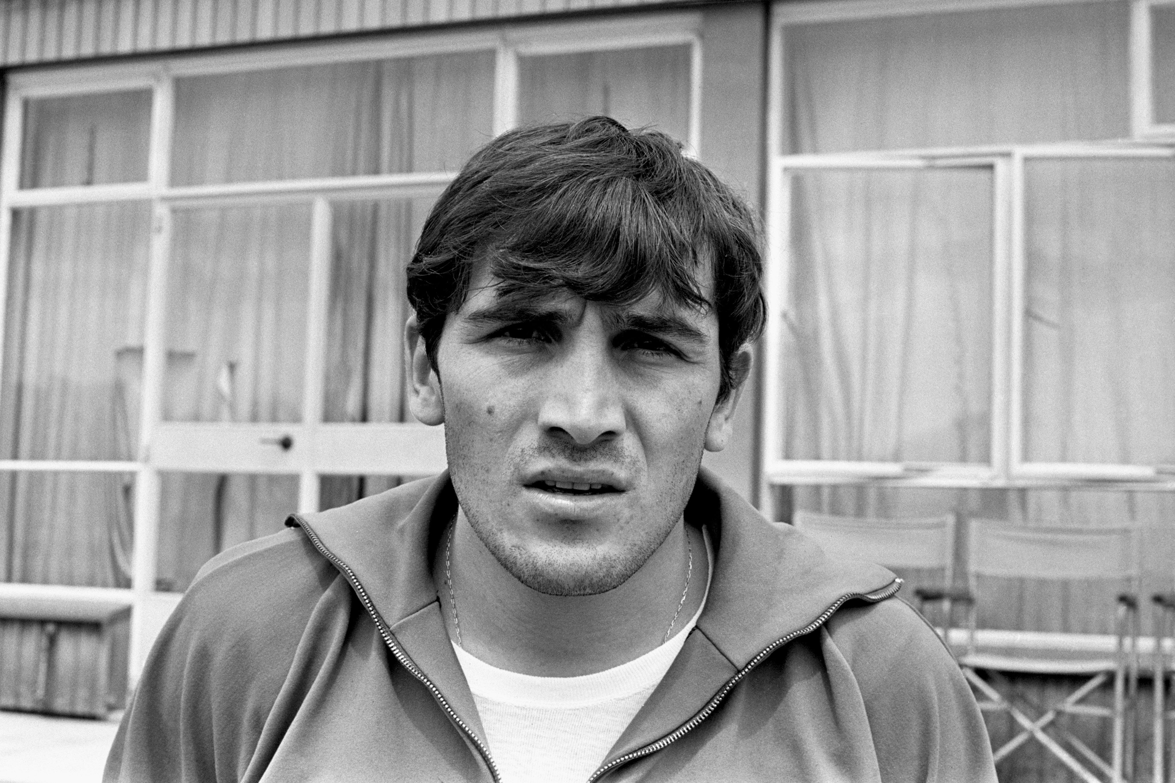 Hugo Gatti fue de los pocos jugadores que han vestido la camiseta del Real Madrid y el Boca Juniors.