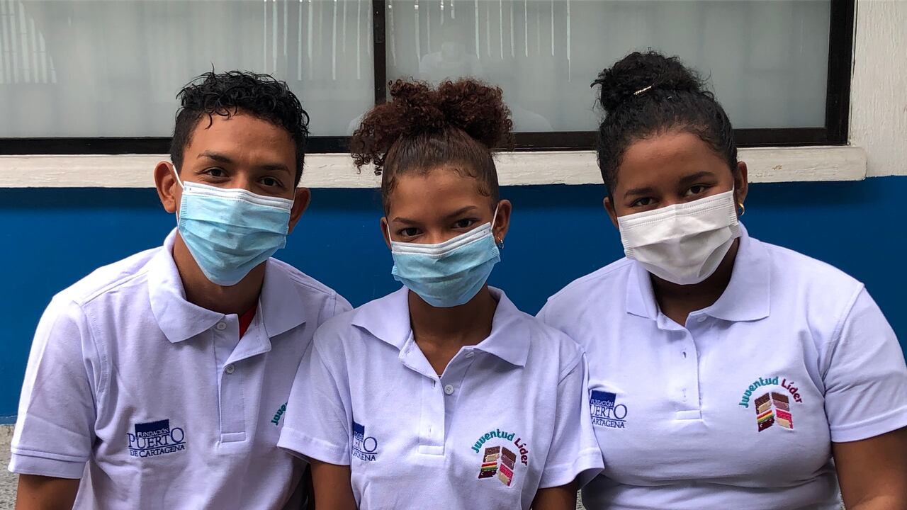 Con Escuela Inteligente, la Fundación de Puerto Cartagena ha beneficiado a más de mil estudiantes en varios colegios de Cartagena.