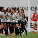 Adriana y Gabi Portilho marcaron los goles para Corinthians en la final frente a Santa Fe