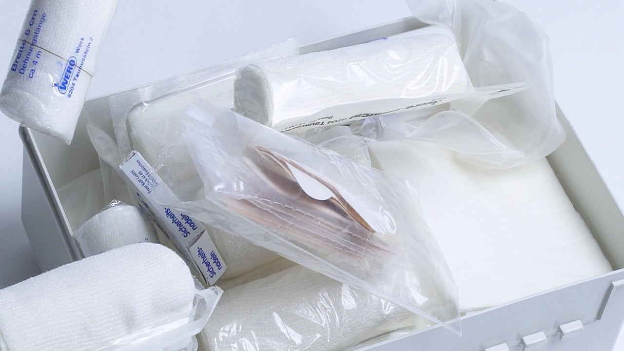 Al parecer el esparadrapo no estaría cumpliendo algunos requisitos.