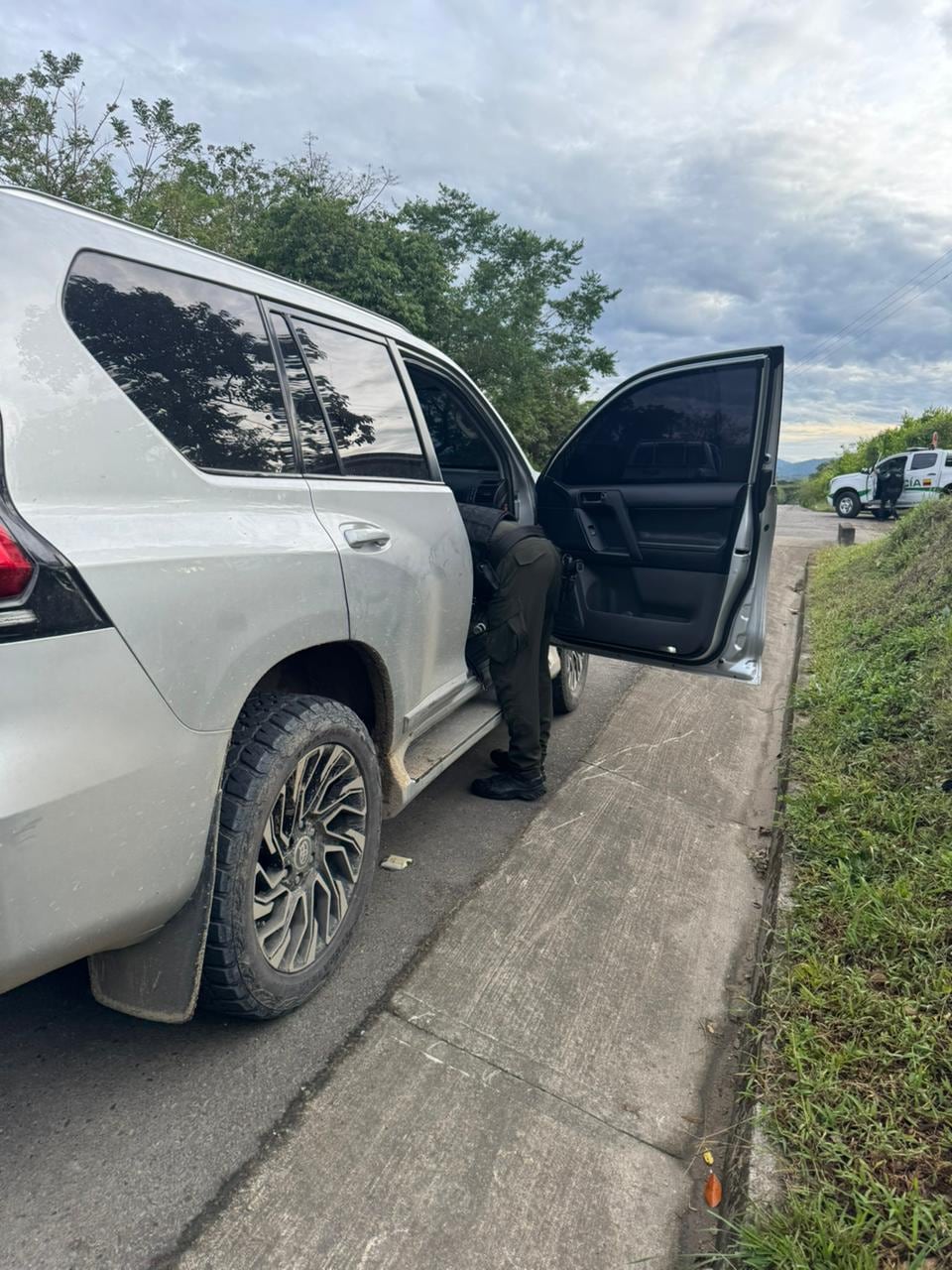 Esta es la camioneta blindada en la que se movía alias Karla.