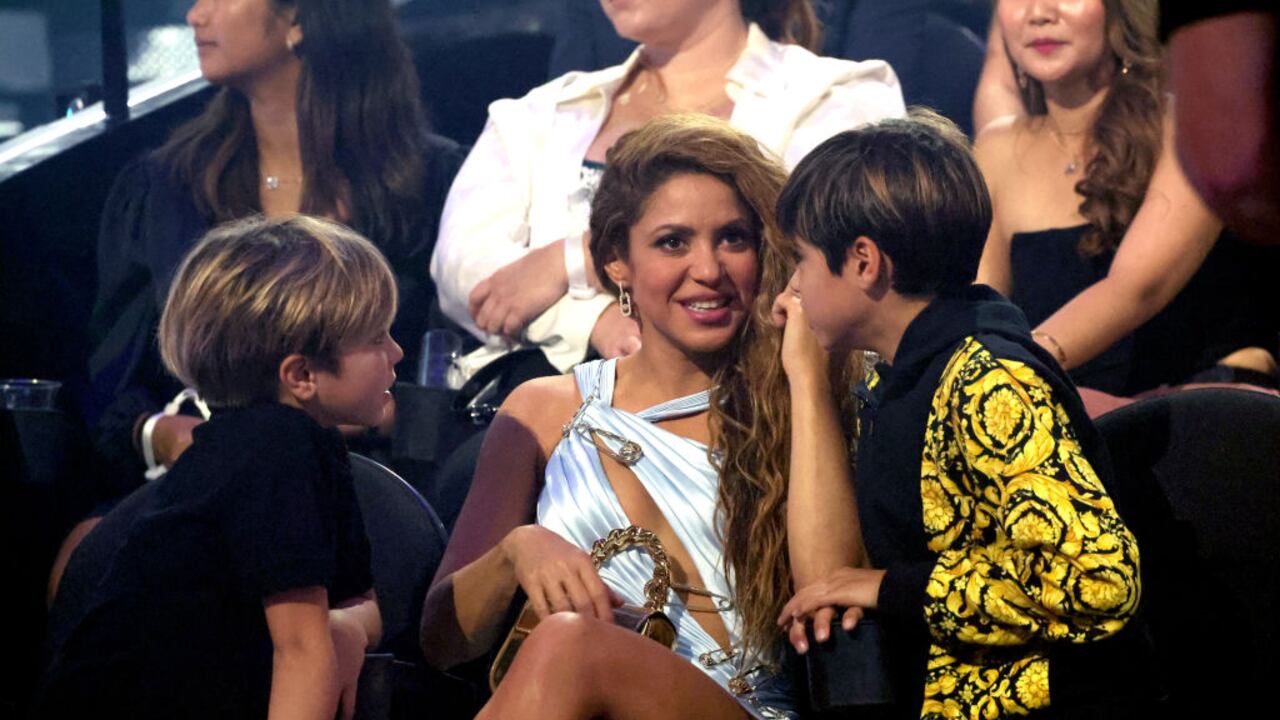 Shakira y sus pequeños disfrutaron de los premios MTV (Photo by Mike Coppola/Getty Images for MTV)