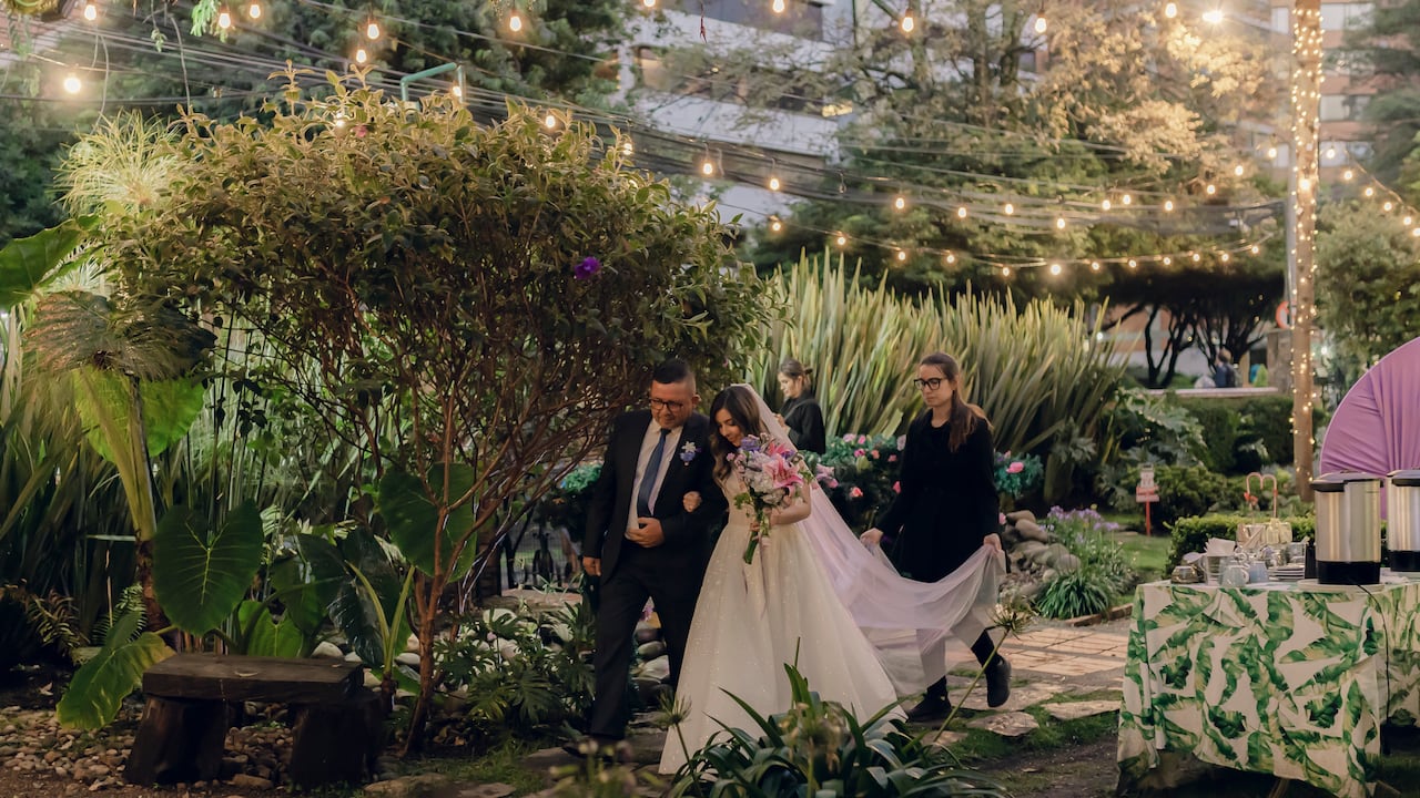 Para las bodas, la casa ofrece varios tipos de ceremonia.