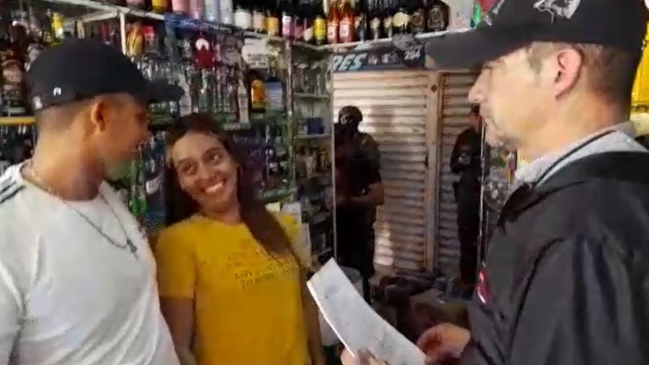 La Fiscalía logró la desarticulación de una organización criminal que adulteraba licor en Bogotá y traficaba en la costa norte del país.