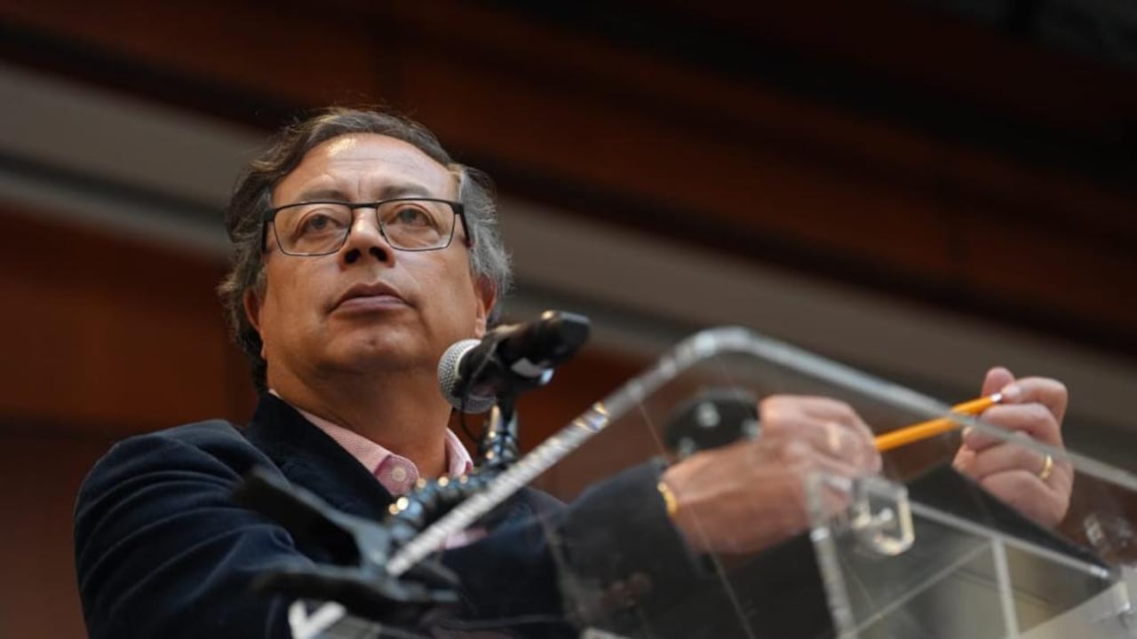 El mandatario mencionó que pedirá una reunión para hablar sobre el tema