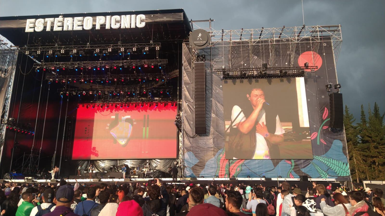 La banda colombiana brilló al presentar sus temas 'Ya no funcionó', 'Quédate cerca' y 'Corriente'.