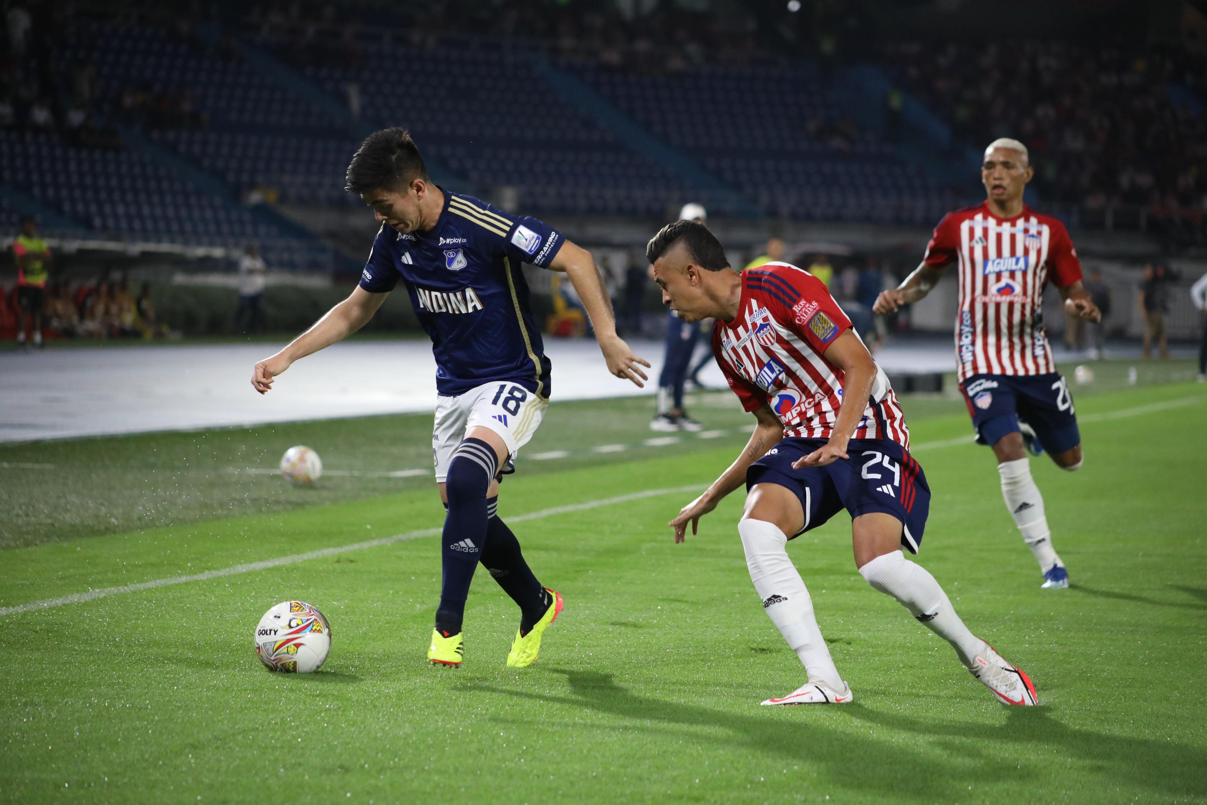Imagen del partido entre Junior de Barranquilla y Millonarios por la fecha 1 del Grupo A de los cuadrangulares semifinales de la Liga colombiana 2024.
