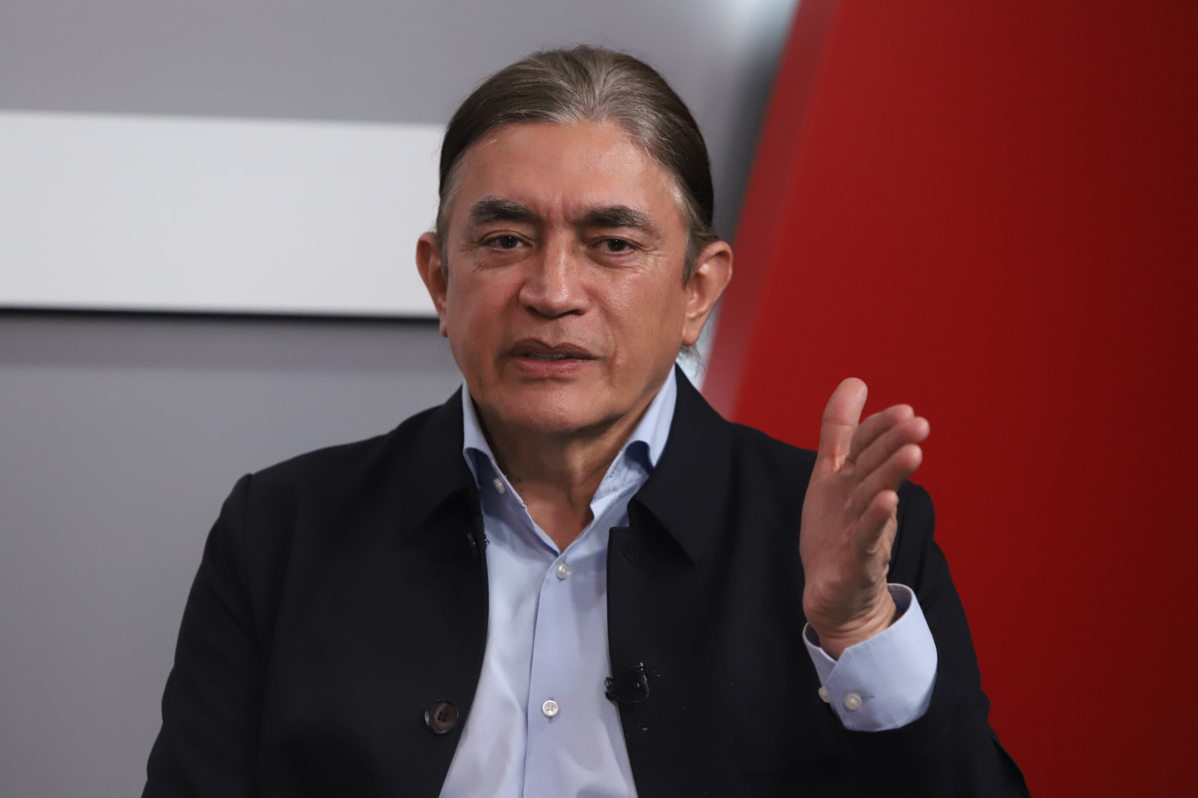 Entrevista a Gustavo Bolívar, exdirector del Departamento para la Prosperidad SOcial (DPS)