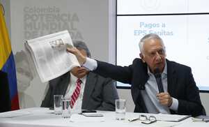 Rueda de prensa Ministro de Salud y Protección Social Guillermo Alfonso Jaramillo Suministro de medicamentos de Cruz Verde y EPS Sanitas 31 octubre 2023 Bogotá