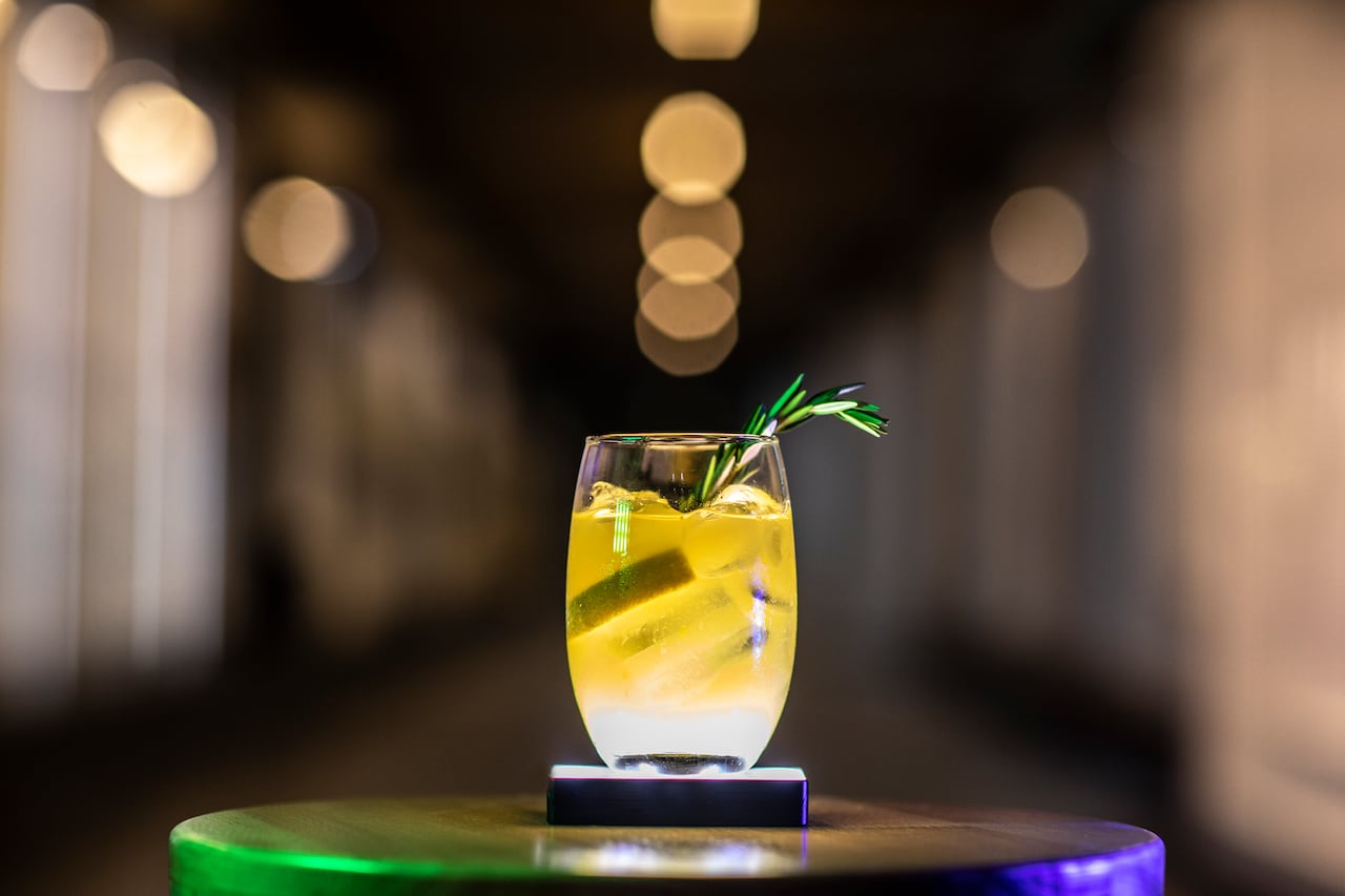 Un cóctel único con aguardiente.