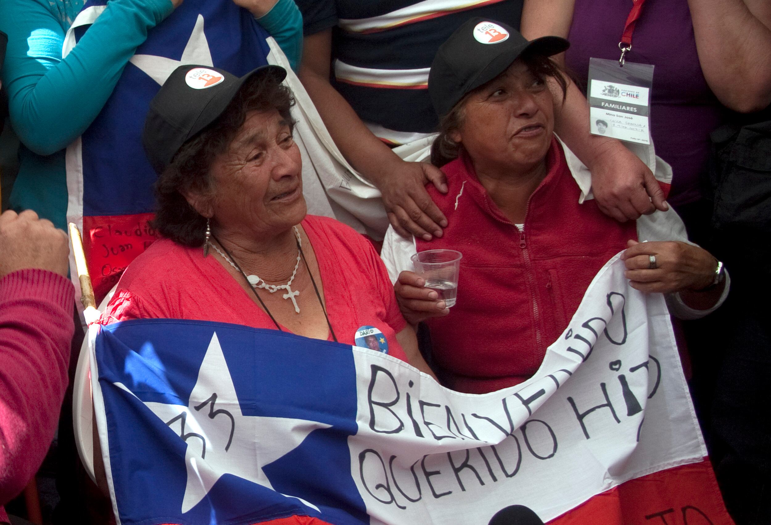 Rescue Of Trapped Chilean Miners Starts In Copiapo