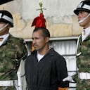 Alexander Farfán o 'Enrique Gafas', miembro de las Farc fue detenido en julio de 2008 junto a Gerardo Antonio Aguilar, alias 'César', en la operación Jaque que permitió la liberación de 15 rehenes, la ex candidata presidencial Ingrid Betancourt, tres estadounidenses y once policías y militares.