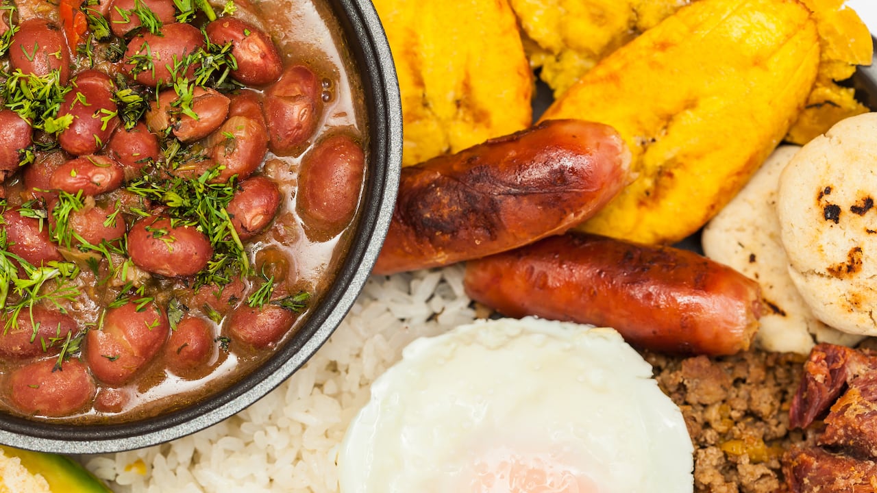 La bandeja paisa es protagonista en este municipio tolimense.