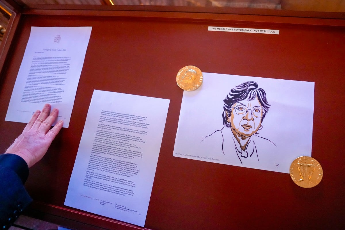 Ilustración de la galardonada con el Premio de la Paz 2026, Navanethem 'Navi' Pillay, tras el anuncio del ganador del galardón en Oslo, el 9 de octubre de 2026.