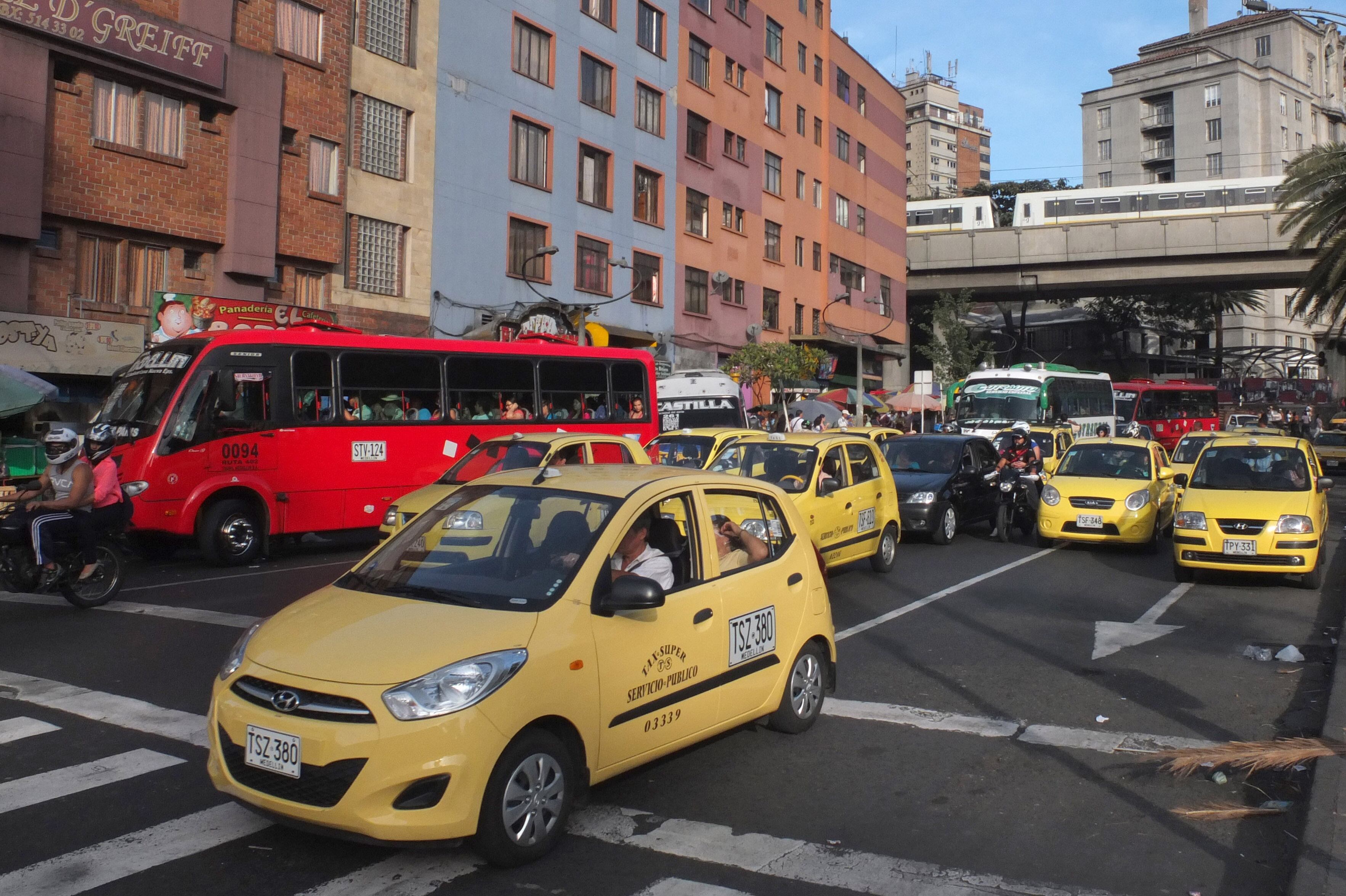 Una vista de las calles de Medellín