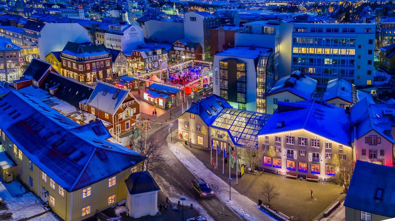 Disfrute la Navidad viajando: los destinos más encantadores para celebrar estas fiestas