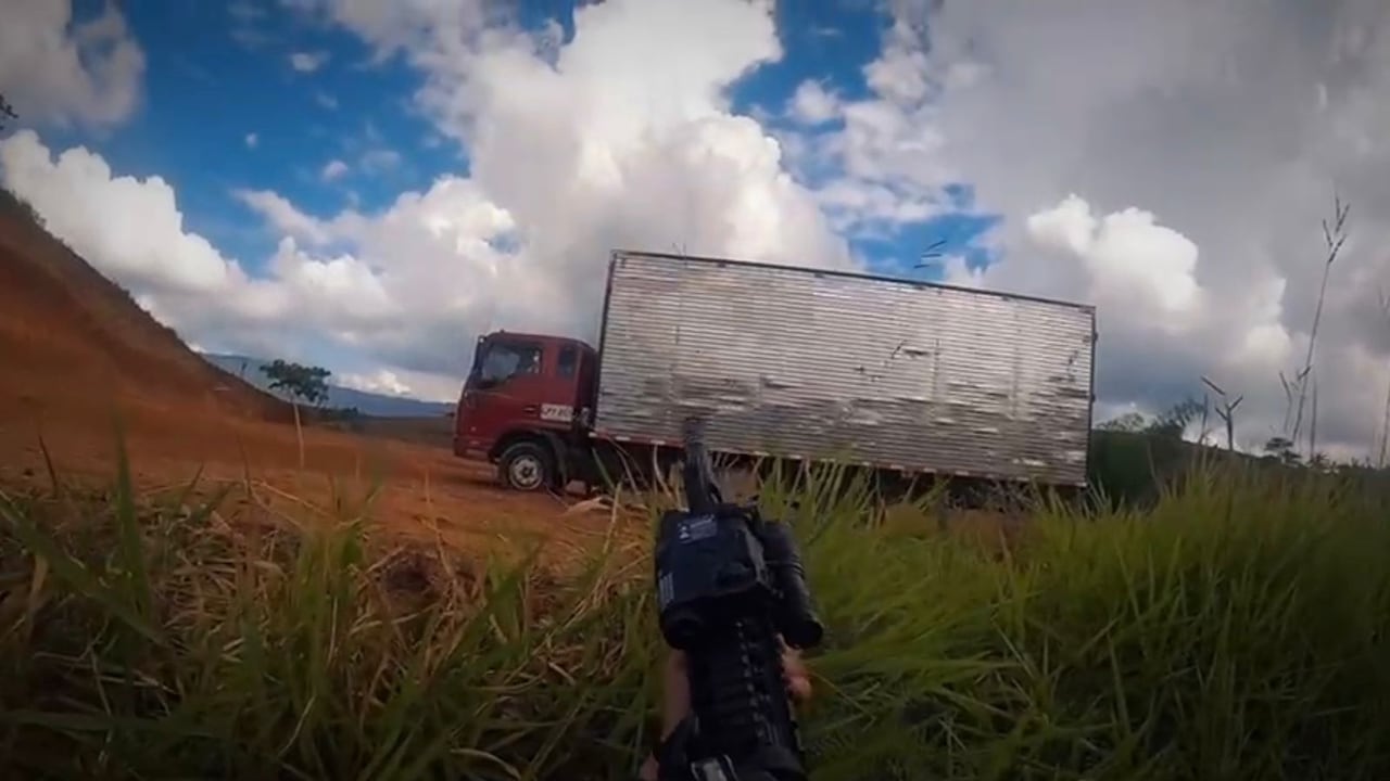 Uno de los vehículos cargados con explosivos