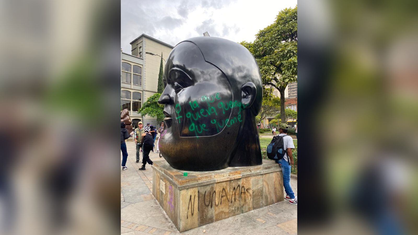 Así quedaron las esculturas tras los actos vandálicos.