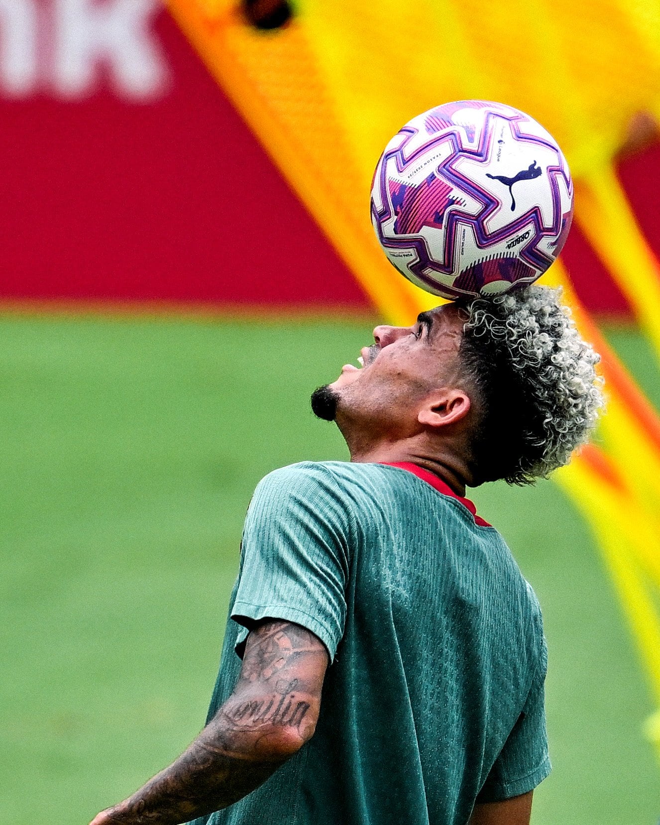 Luis Díaz está en Hong Kong preparándose para sus primeros partidos de pretemporada