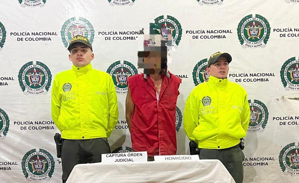 Fue encontrada una mujer de 54 años semidesnuda y con evidentes muestras de abuso sexual