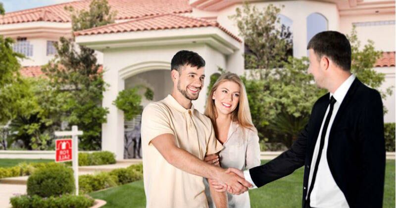 Las casas o apartamentos suelen tener menos costos fijos asociados al contrato de arrendamiento y son atractivos para vivienda personal o alquiler. Sin embargo, las rentabilidades pueden ser menores que las de los inmuebles no residenciales