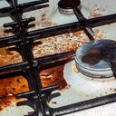 La grasa puede convertirse en un problema muy molesto en la cocina.