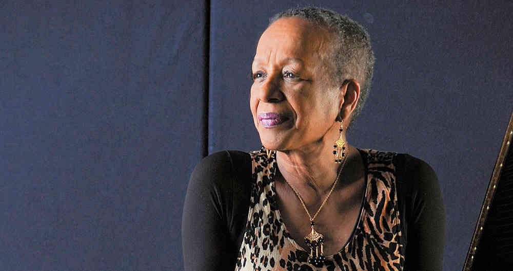 La pianista Teresita Gómez se ha convertido en una leyenda viva de la música en Colombia.