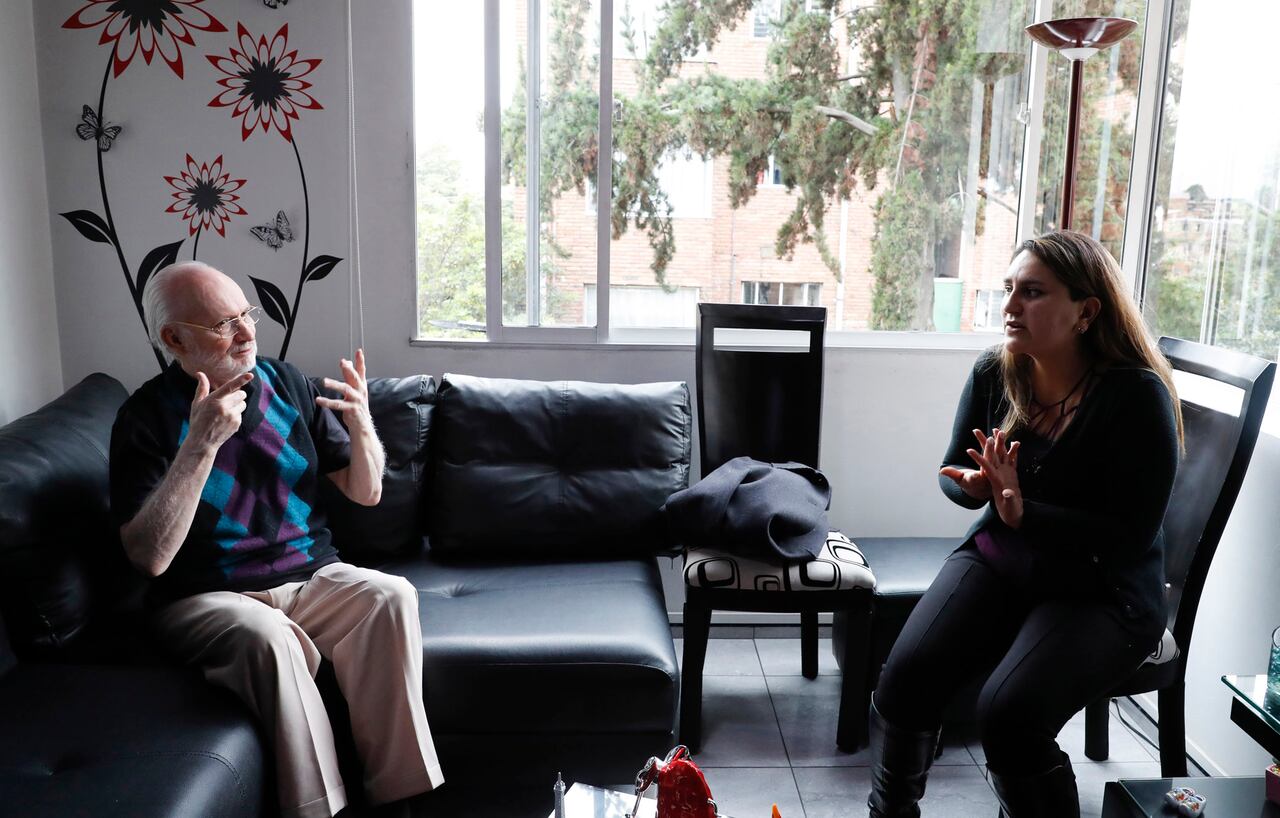 Doblemente Aislados lengua de señas