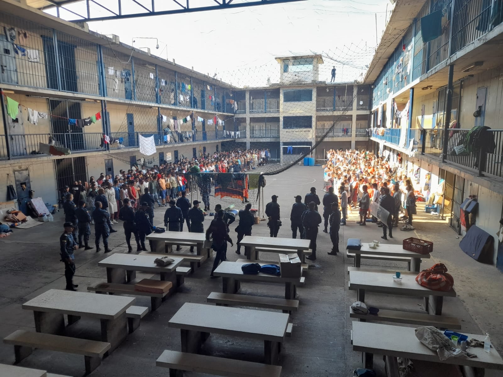 Redada en las cárceles de todo el país y tras el plan pistola contra los guardianes del Inpec