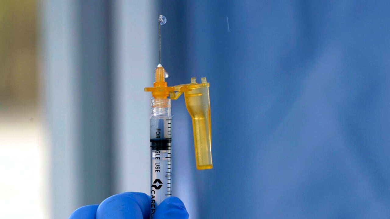 Coronavirus| OMS da su homologación de emergencia a vacuna de Moderna