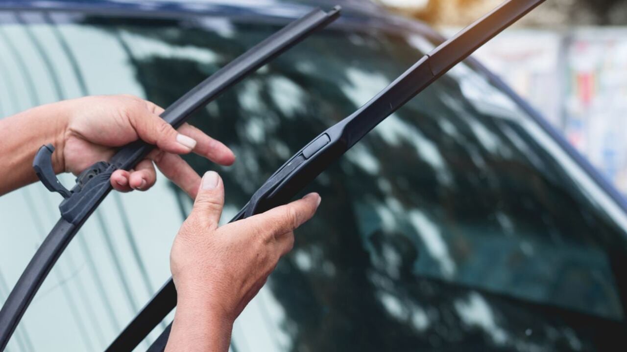 ¿Cuándo cambiar el parabrisas? Señales de que necesita reemplazo