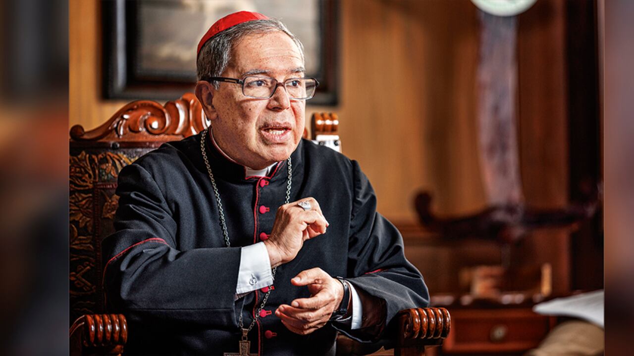 El cardenal Luis José Rueda en diálogo con SEMANA.