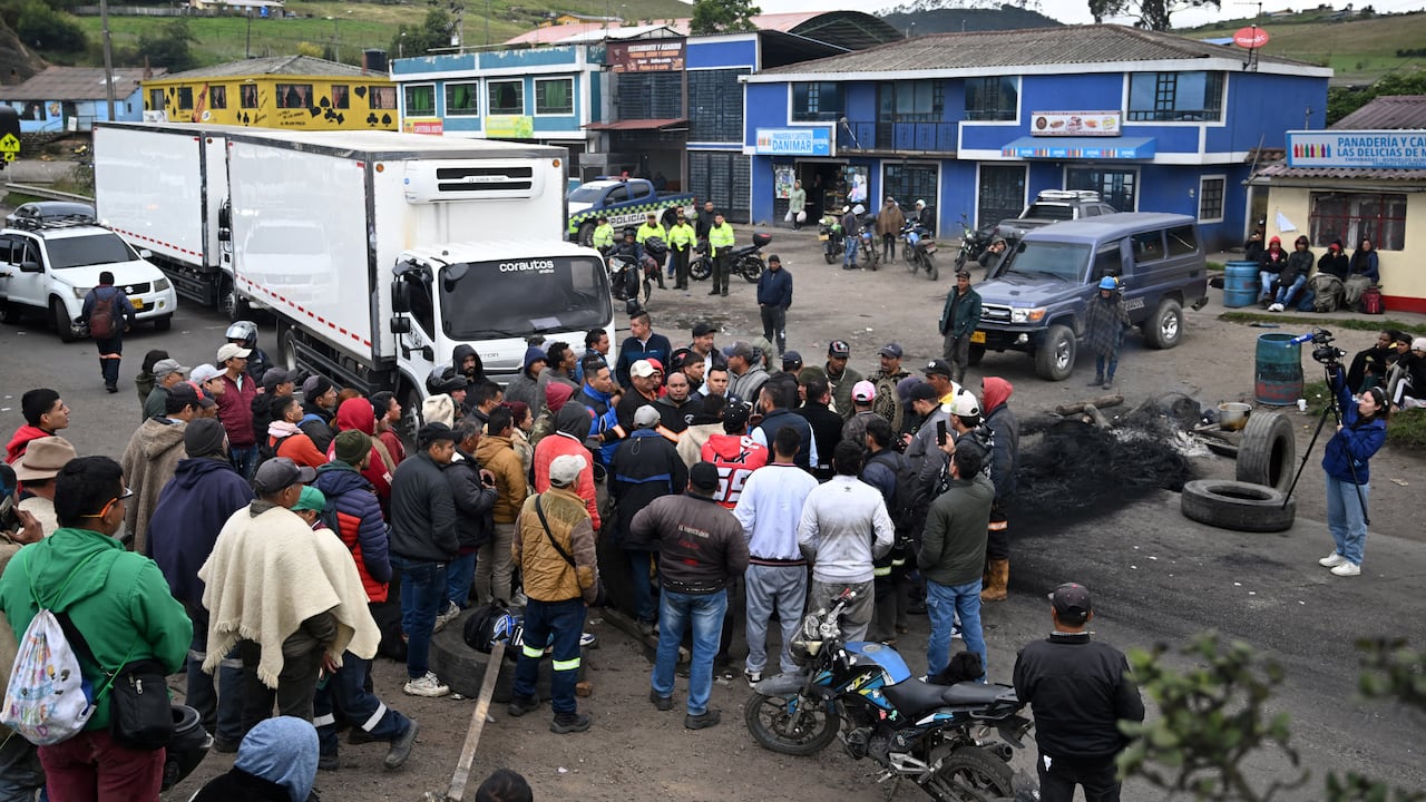 El paro minero completa cuatro días, dejando grandes pérdidas en los sectores económicos de Cundinamarca y Boyacá.